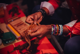 CIGAR ROLLING